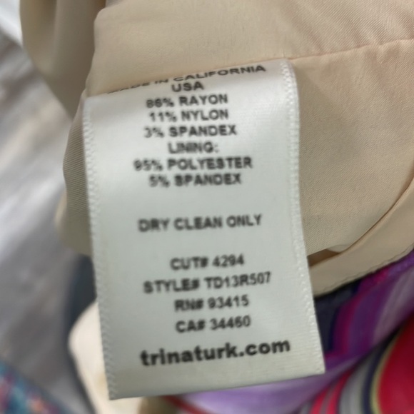 Trina Turk Dress Chevron Cruise - Picture 8 of 8